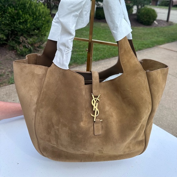 Authentic Yves Saint Laurent Tan Suede Tote with Gold Accent. NWT. - Picture 1 of 11